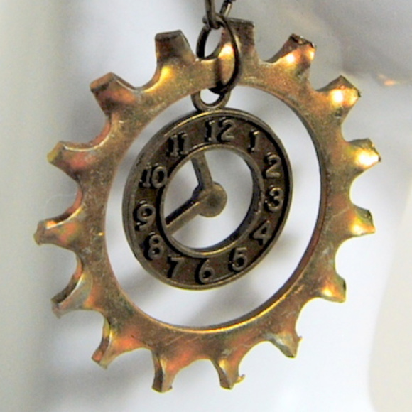 Steampunk Dangling Watch Lock Washer Earrings - Picture 4 of 4